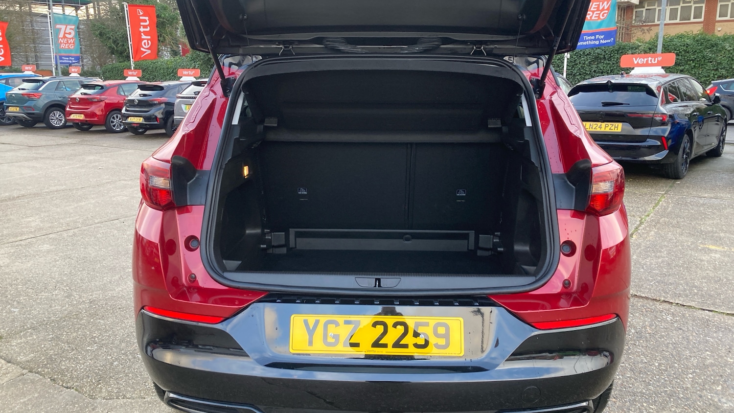 Used Vauxhall Grandland 2022 for sale - 77300265: Photo 4