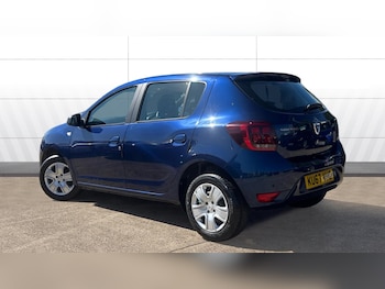 Used Dacia Sandero 2017 for sale - 79499949: Photo