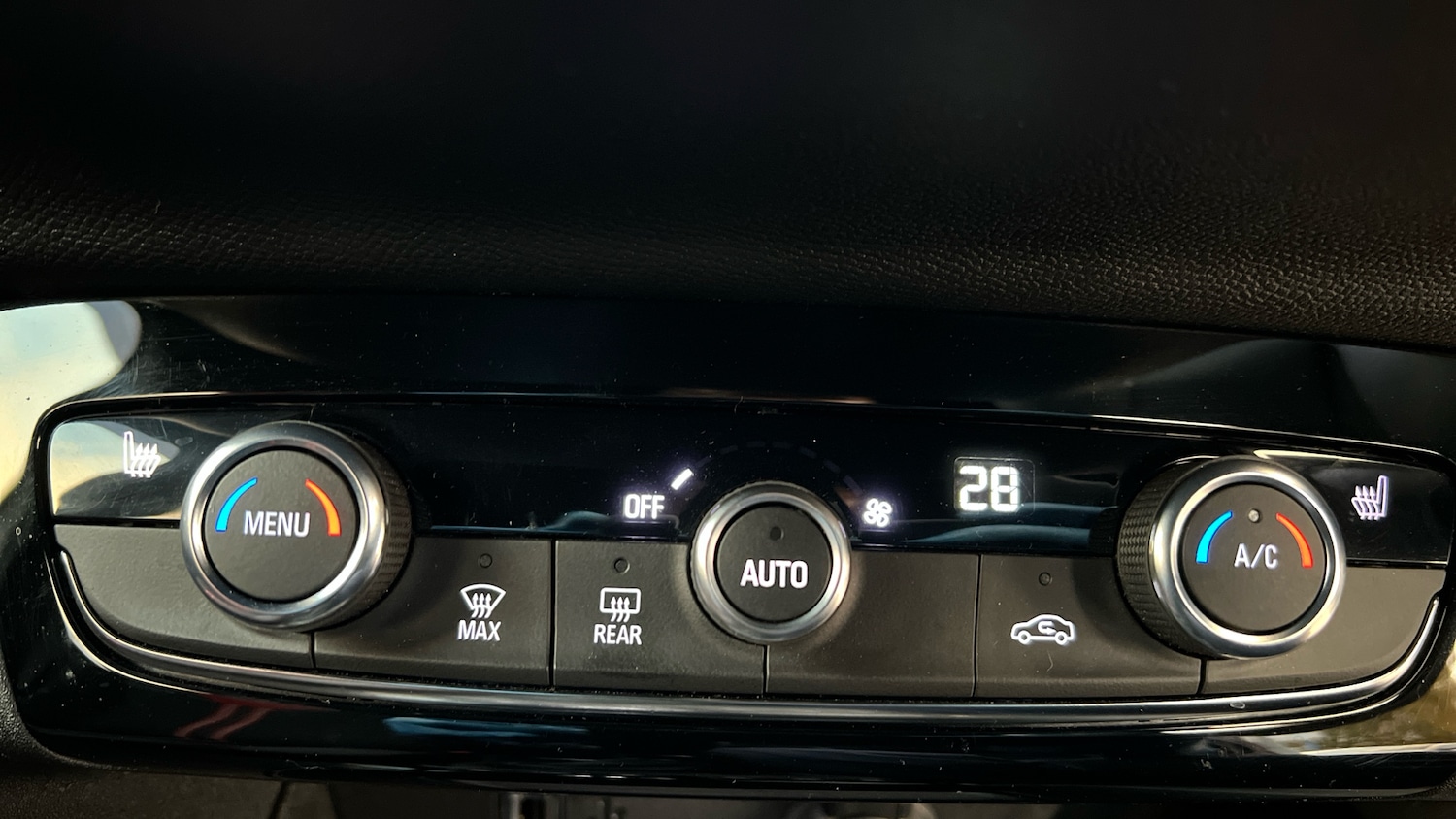 Used Vauxhall Corsa 2022 for sale - 76493677: Photo 32