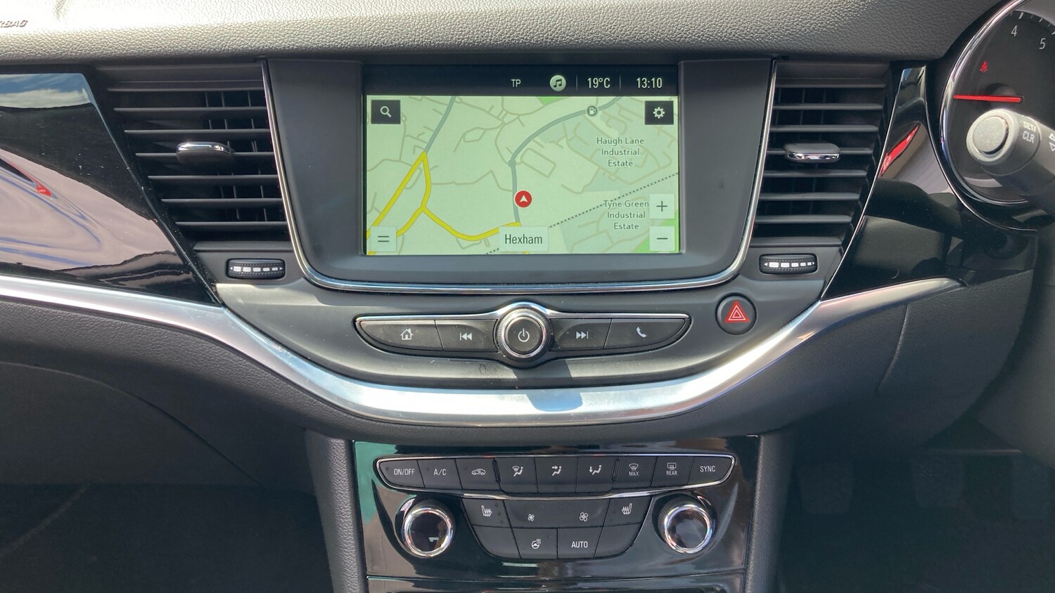 Used Vauxhall Astra 2021 for sale - 76402313: Photo 12