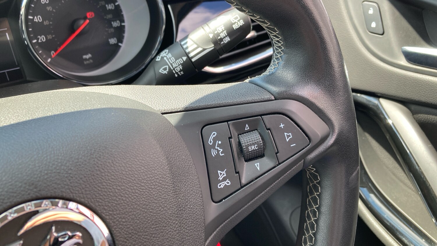 Used Vauxhall Astra 2021 for sale - 76402313: Photo 33