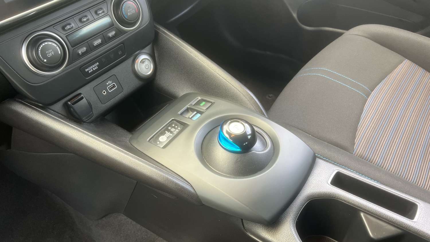 Used Nissan Leaf 2022 for sale - 77220234: Photo 13