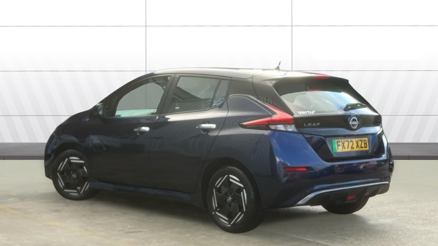 Used Nissan Leaf 2022 for sale - 77220234: Photo 2