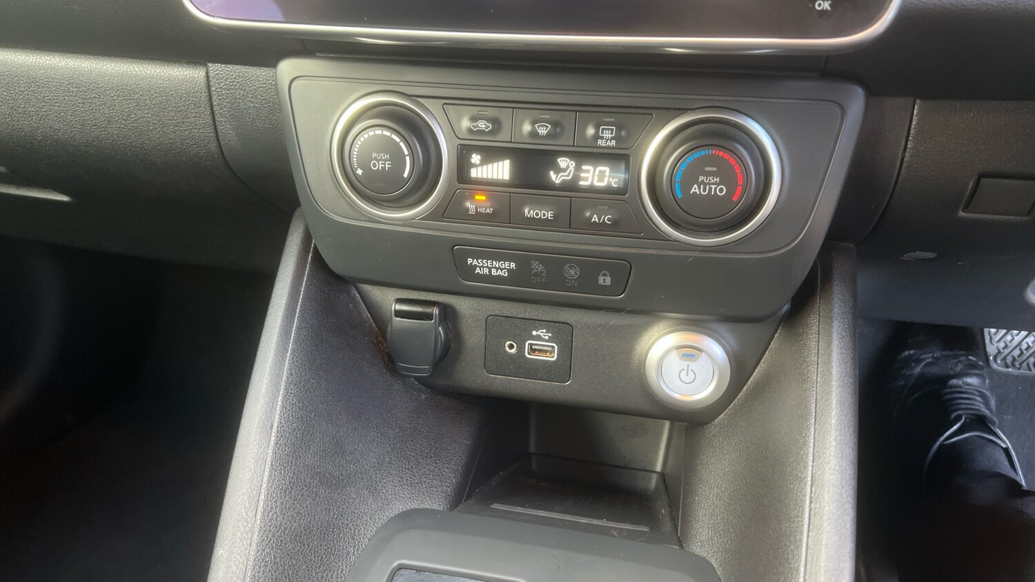 Used Nissan Leaf 2022 for sale - 77220234: Photo 23