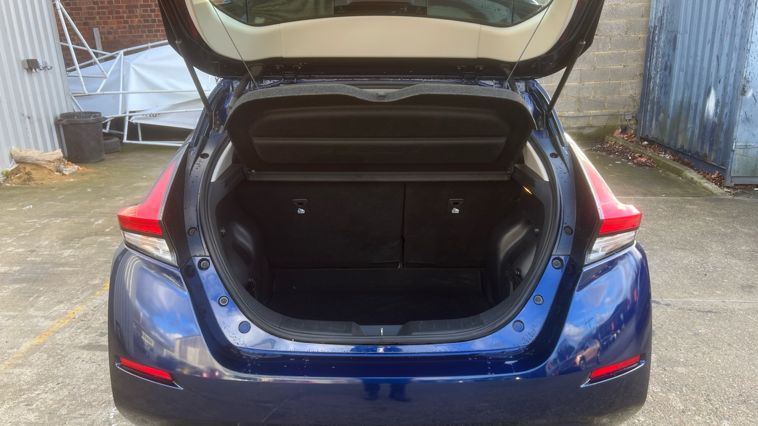 Used Nissan Leaf 2022 for sale - 77220234: Photo 4