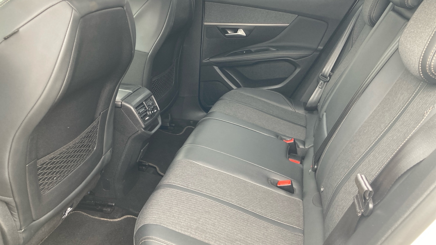 Used Peugeot 3008 2019 for sale - 76181332: Photo 16