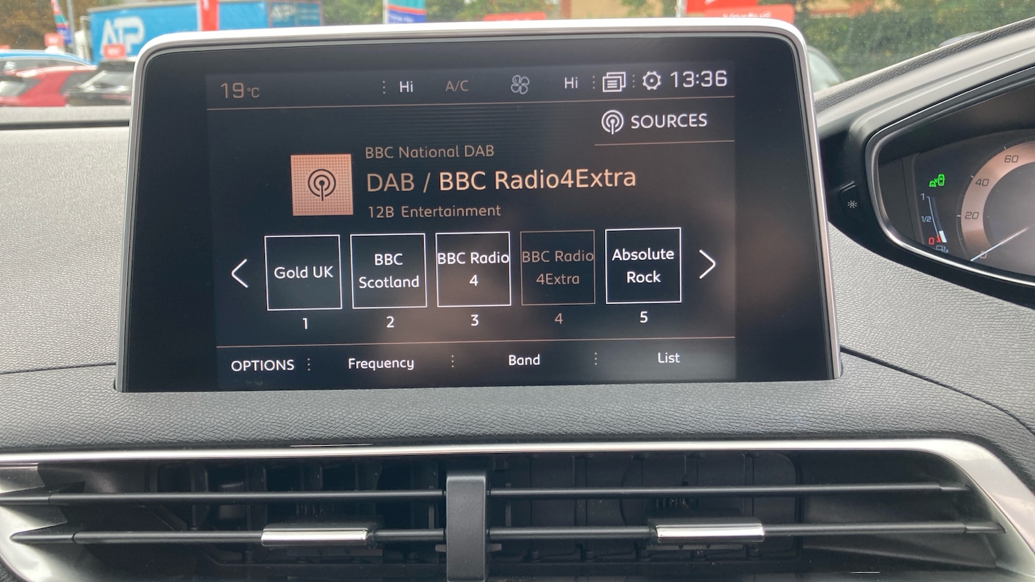 Used Peugeot 3008 2019 for sale - 76181332: Photo 23