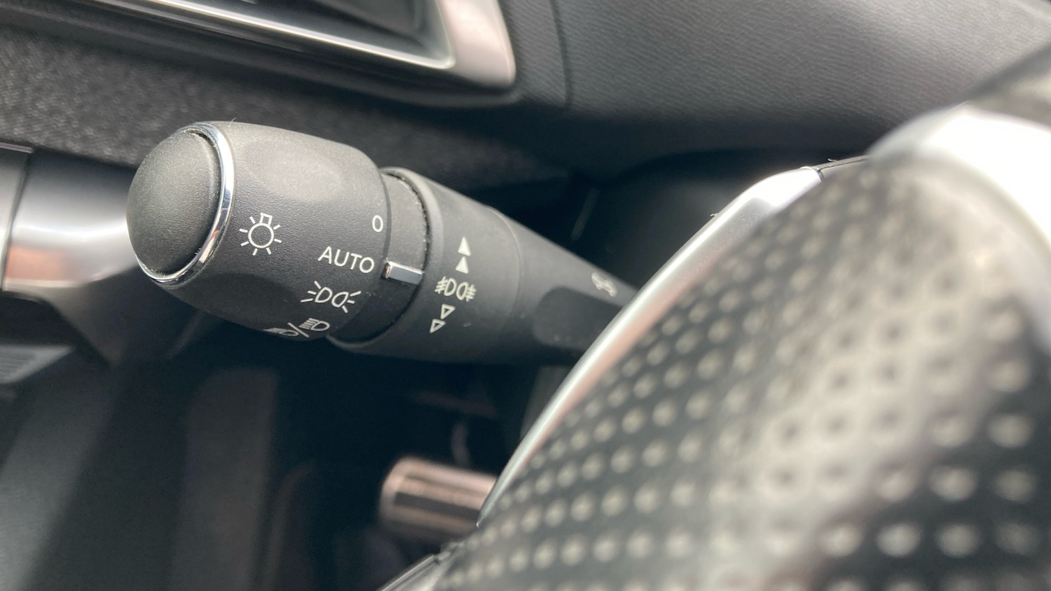 Used Peugeot 3008 2019 for sale - 76181332: Photo 38