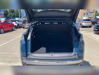 Used Peugeot 3008 2024 for sale - 78918646: Photo