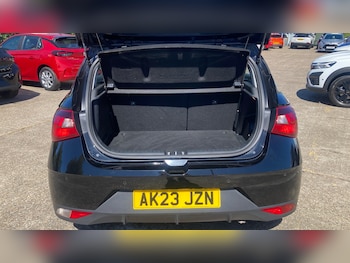 Used Hyundai i20 2023 for sale - 78409565: Photo