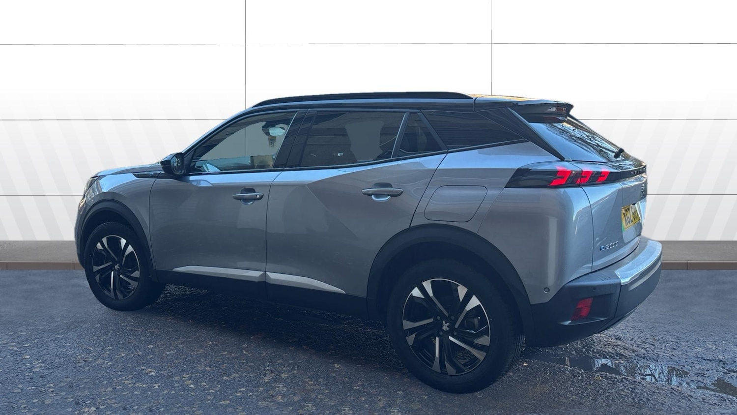 Used Peugeot 2008 2022 for sale - 76737944: Photo 2