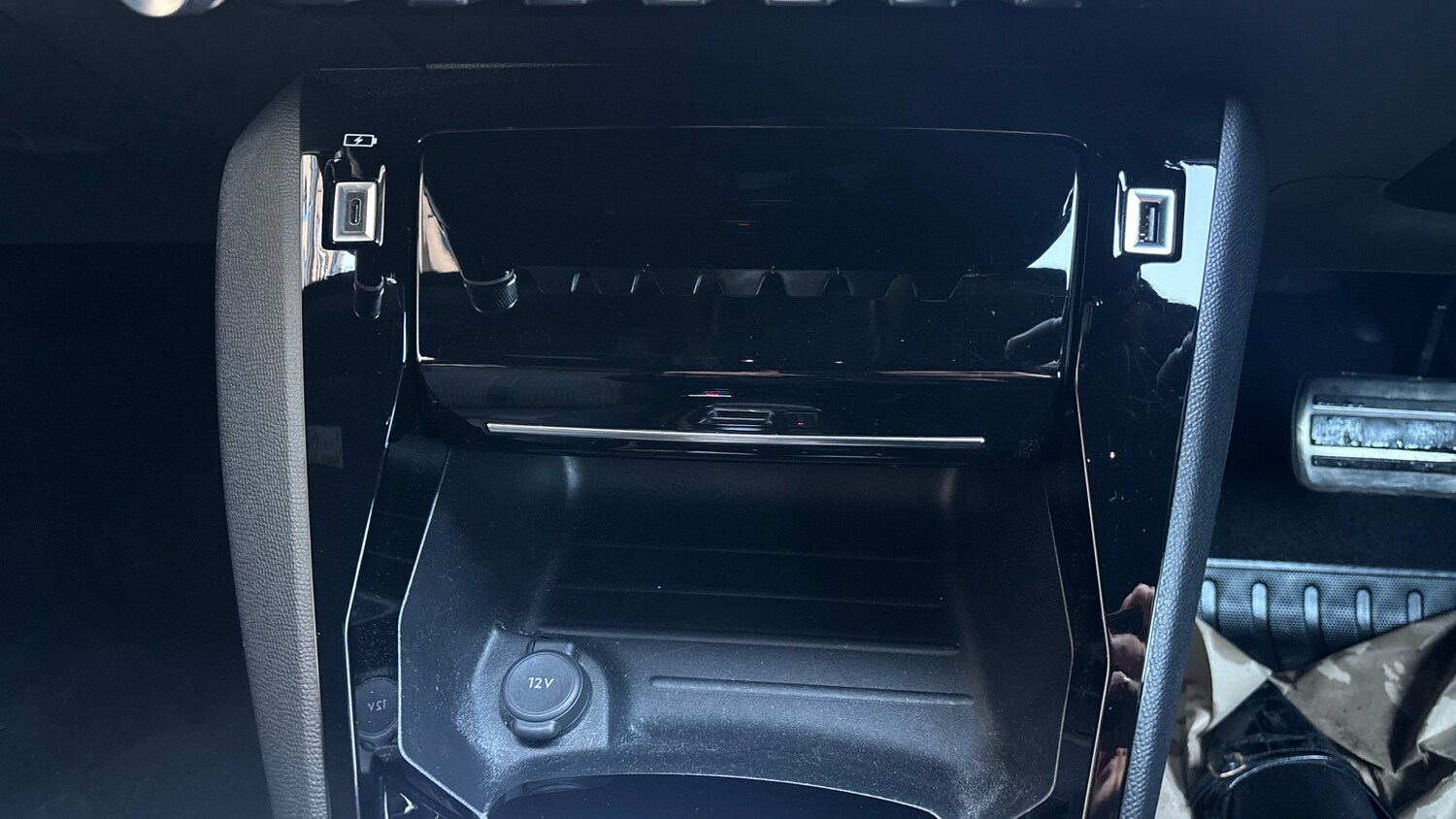 Used Peugeot 2008 2022 for sale - 76737944: Photo 28