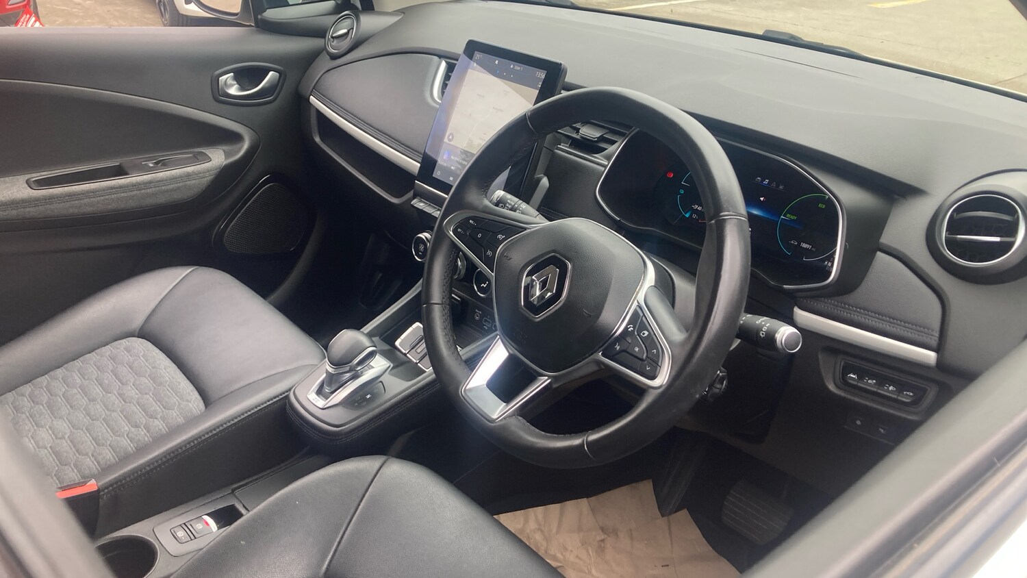 Used Renault Zoe 2022 for sale - 75995095: Photo 11