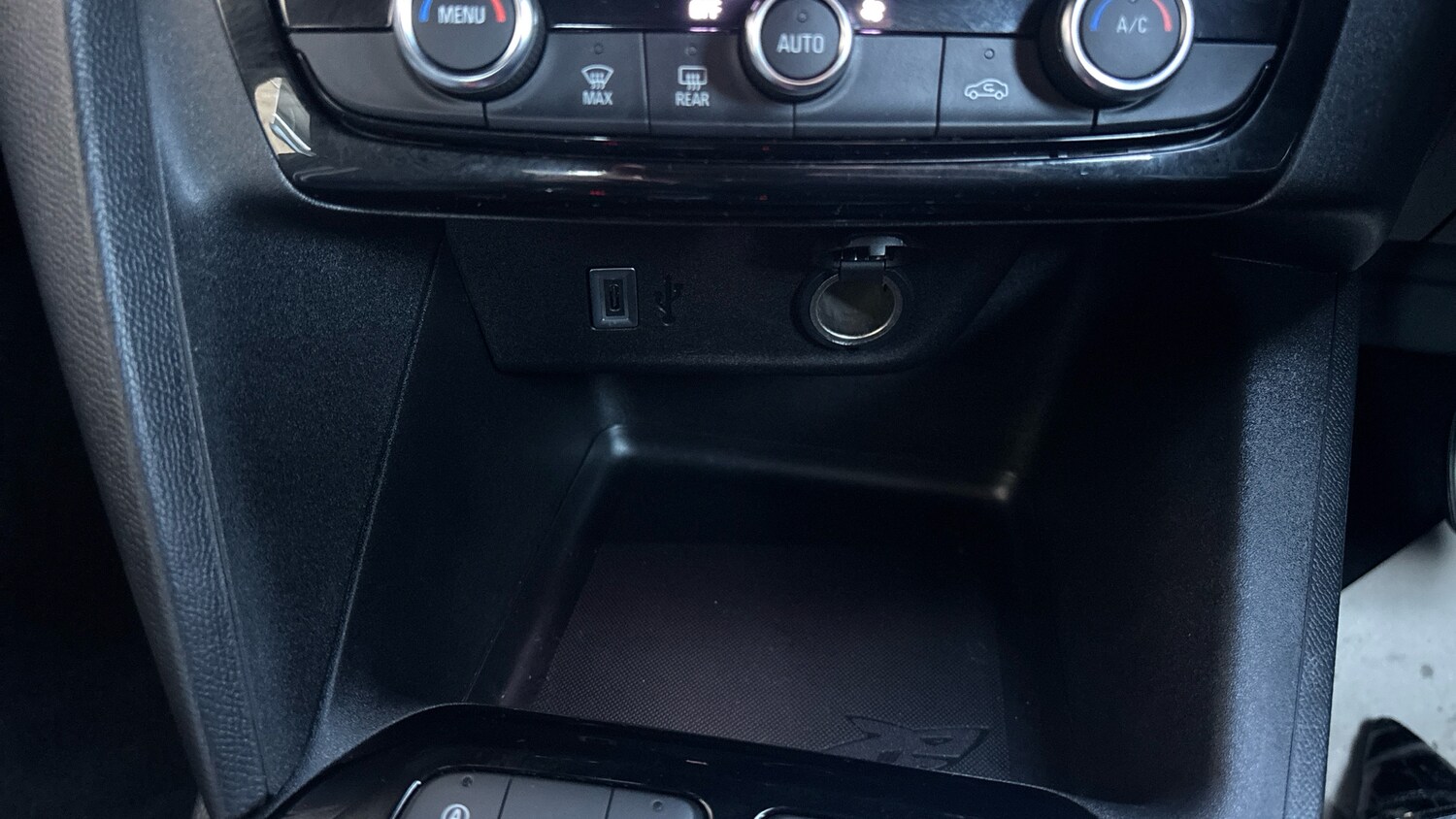 Used Vauxhall Corsa 2024 for sale - 76862219: Photo 22