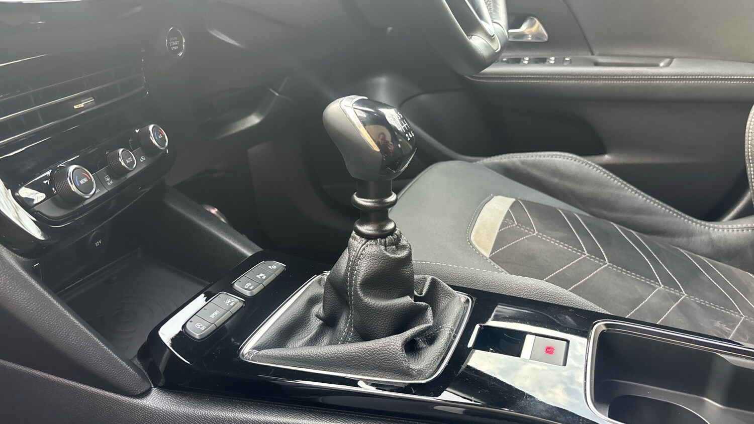 Used Vauxhall Mokka 2023 for sale - 77973891: Photo 13