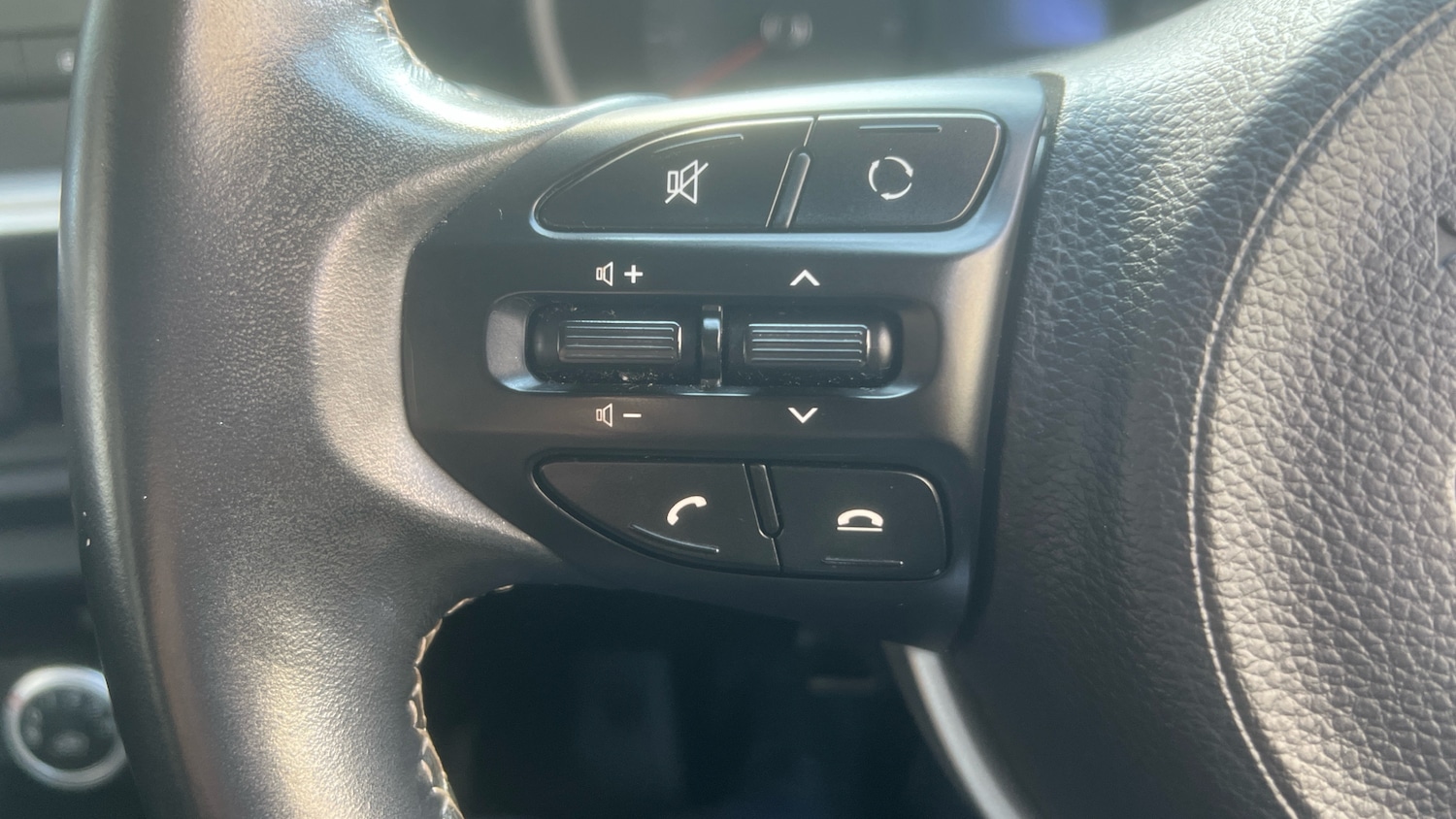 Used Kia Picanto 2018 for sale - 77732325: Photo 30