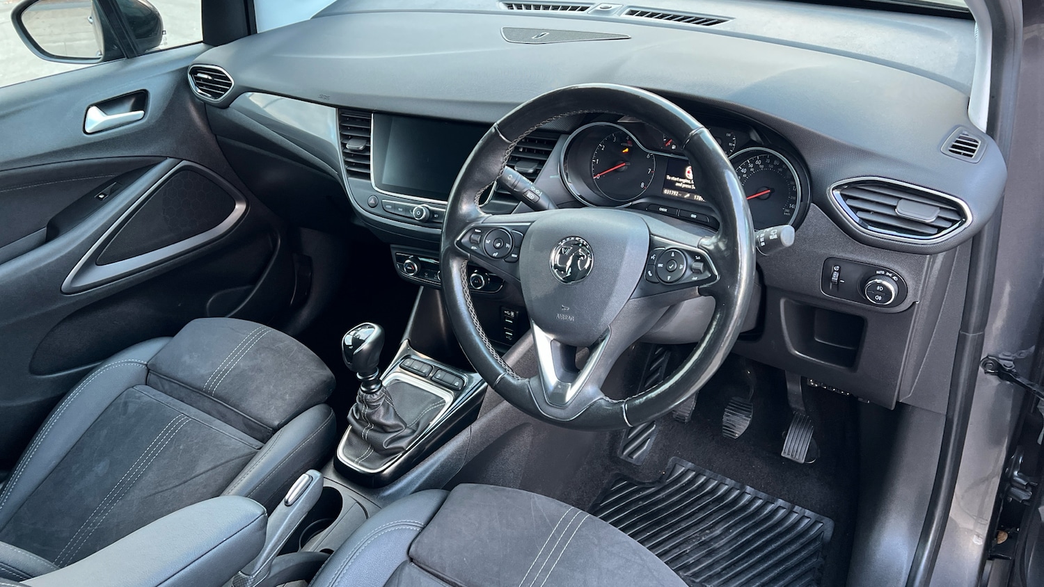 Used Vauxhall Crossland 2022 for sale - 76719162: Photo 11