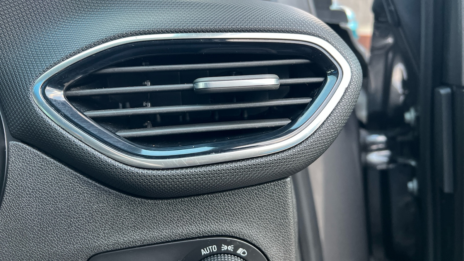 Used Vauxhall Crossland 2022 for sale - 76719162: Photo 25