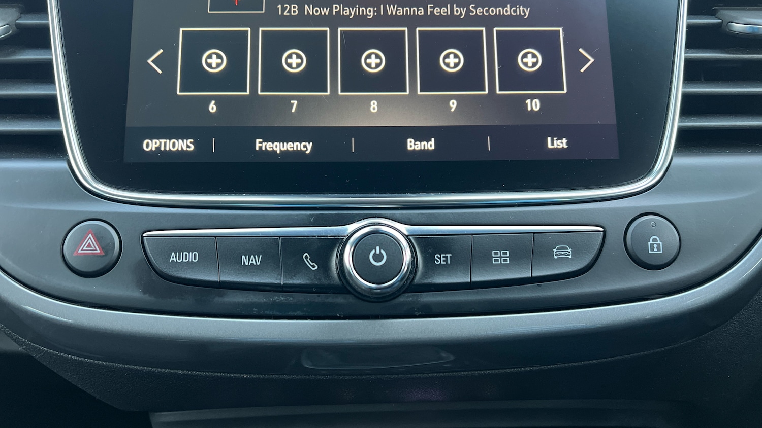 Used Vauxhall Crossland 2022 for sale - 76719162: Photo 35