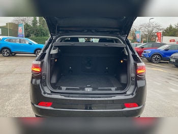 Used Jeep Compass 2023 for sale - 76860195: Photo