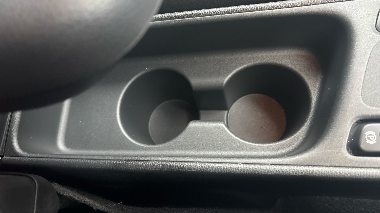 Used Toyota Yaris 2022 for sale - 77420869: Photo 44