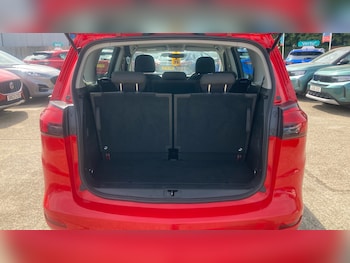 Used Vauxhall Zafira Tourer 2017 for sale - 79299648: Photo