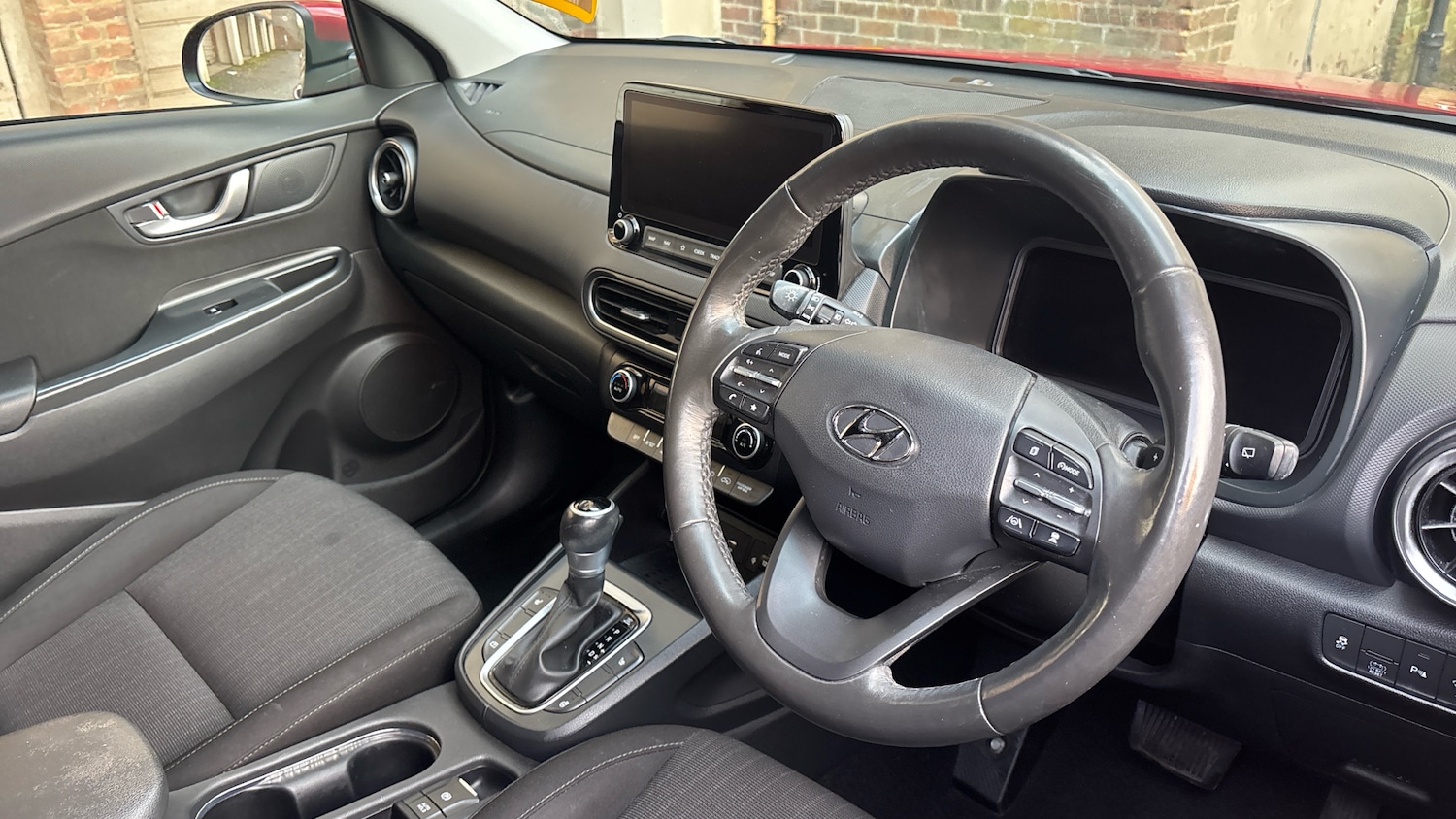 Used Hyundai KONA 2022 for sale - 76879235: Photo 11