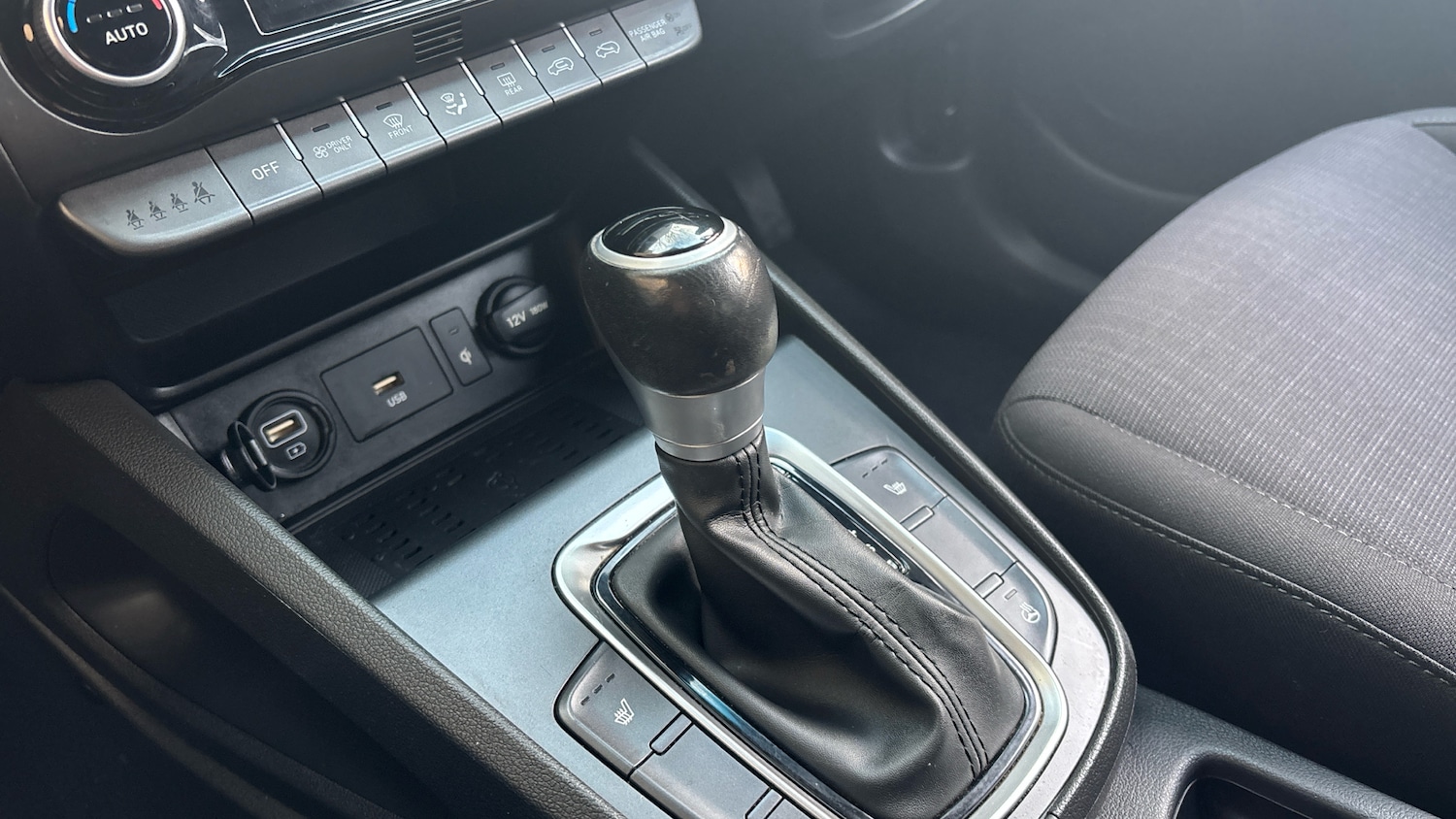 Used Hyundai KONA 2022 for sale - 76879235: Photo 13