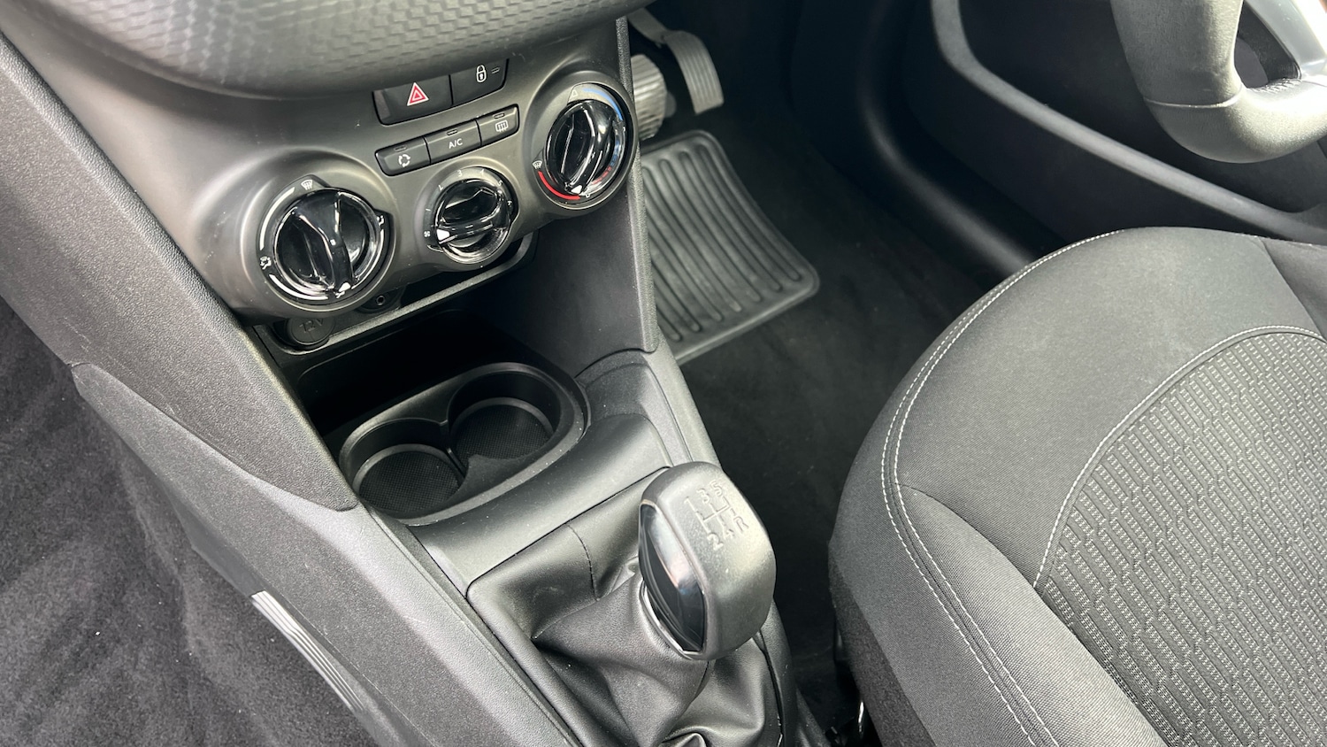 Used Peugeot 208 2016 for sale - 76583140: Photo 13