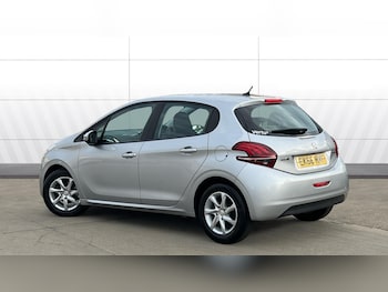 Used Peugeot 208 2016 for sale - 76583140: Photo