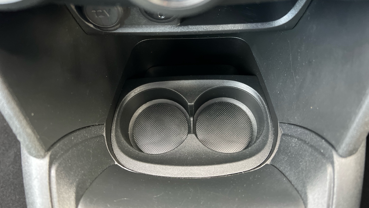 Used Peugeot 208 2016 for sale - 76583140: Photo 33