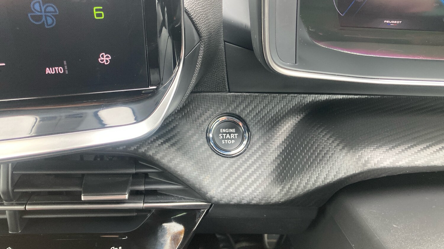 Used Peugeot 2008 2023 for sale - 77339172: Photo 26