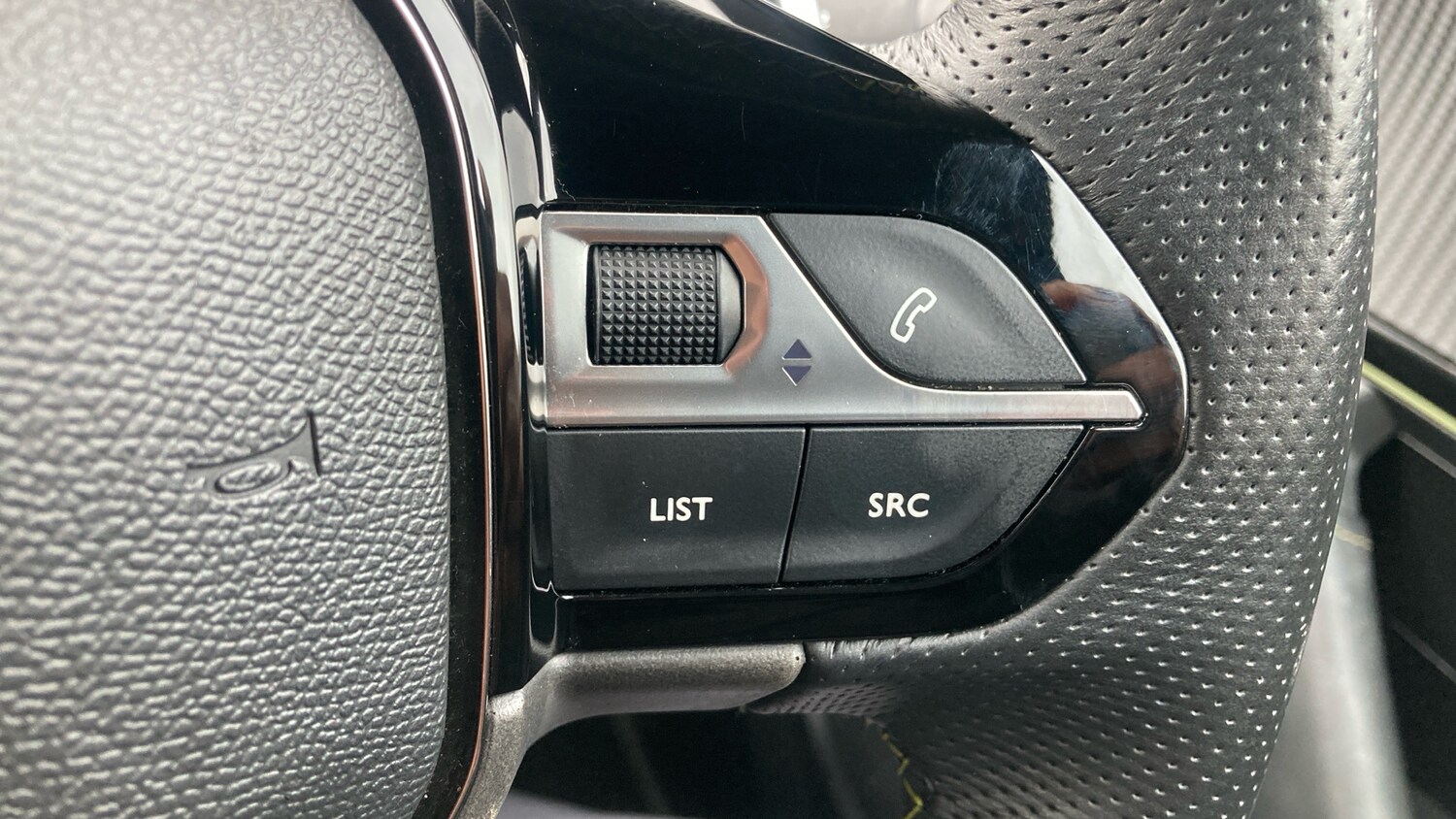 Used Peugeot 2008 2023 for sale - 77339172: Photo 28