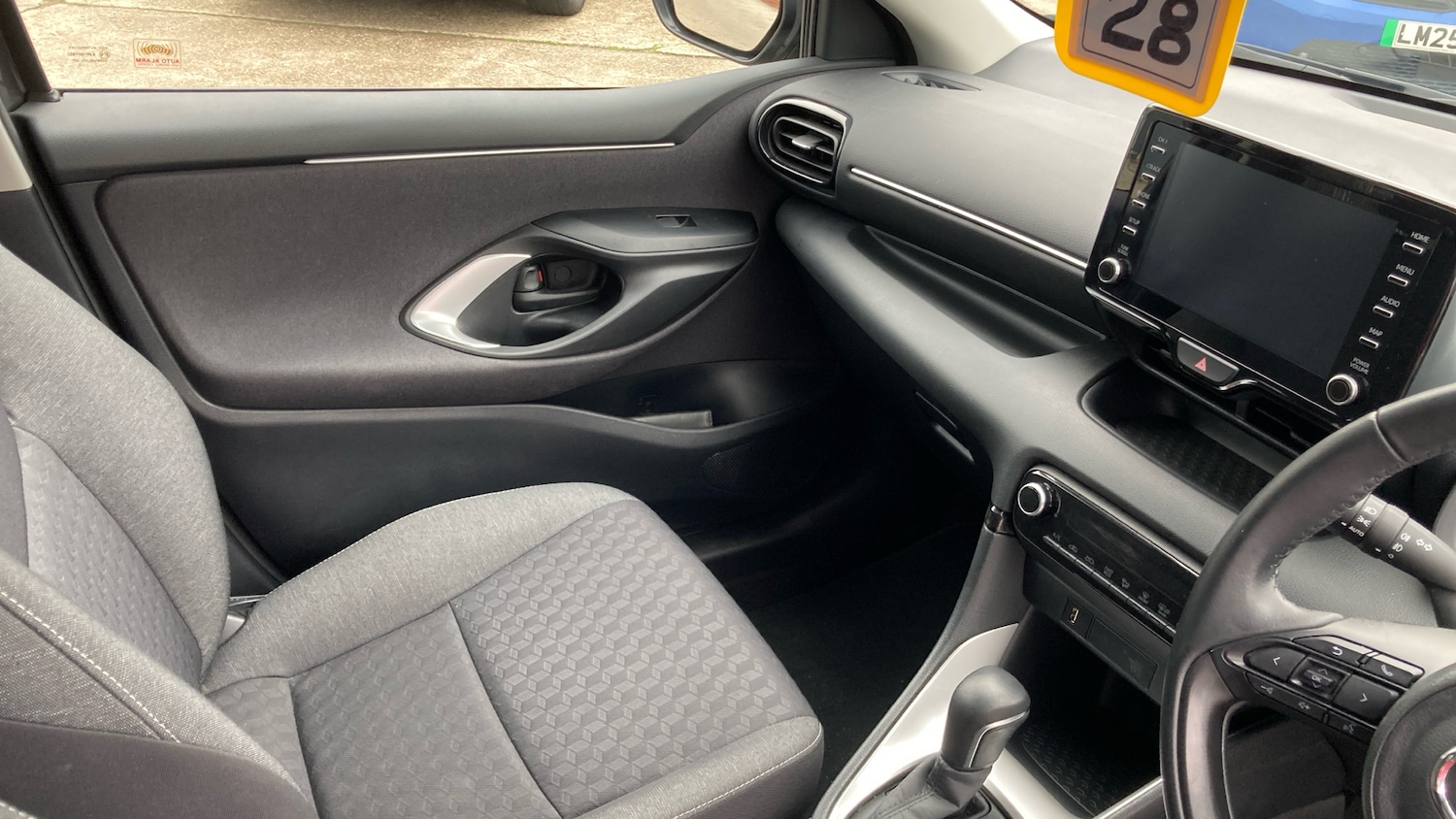 Used Toyota Yaris 2022 for sale - 76517882: Photo 14