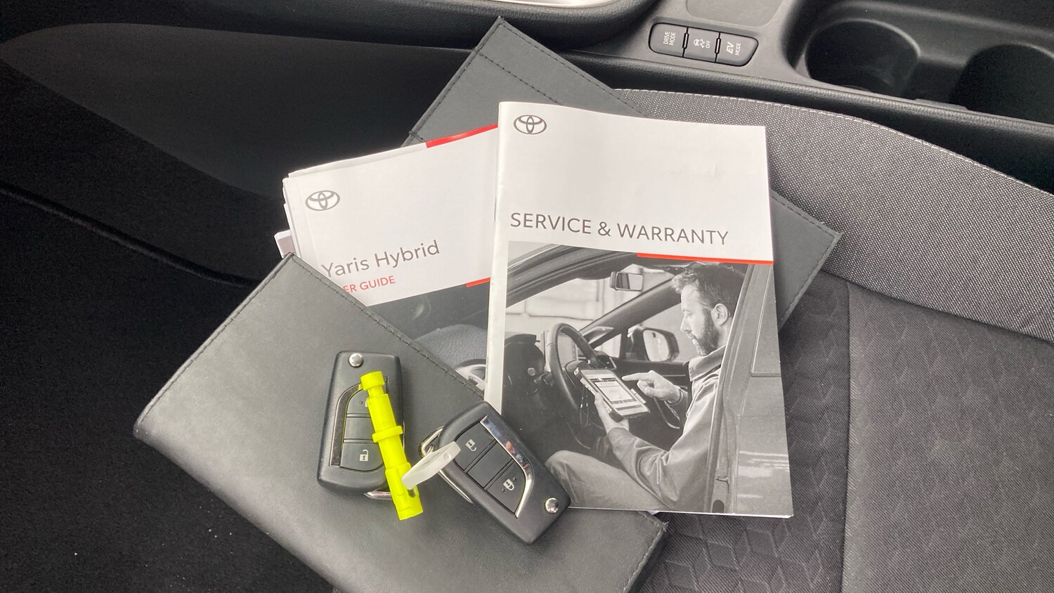 Used Toyota Yaris 2022 for sale - 76517882: Photo 19