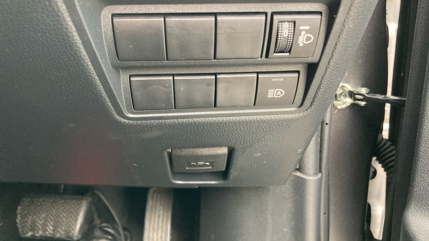 Used Toyota Yaris 2022 for sale - 76517882: Photo 33