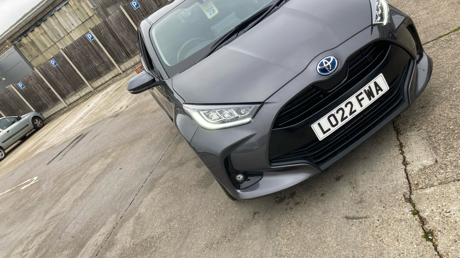 Used Toyota Yaris 2022 for sale - 76517882: Photo 37