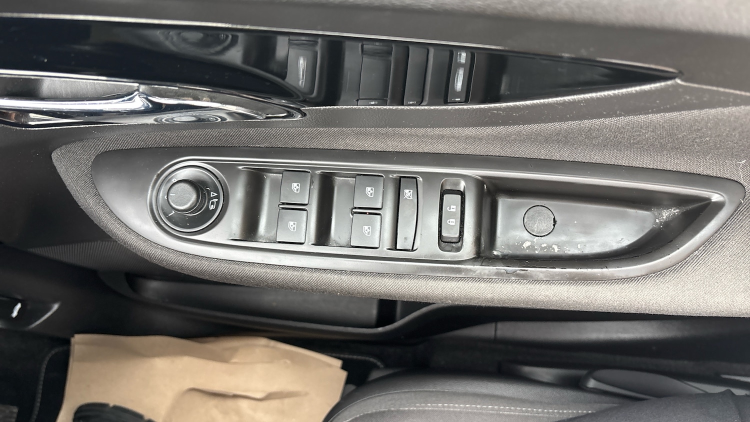 Vehicle 33
