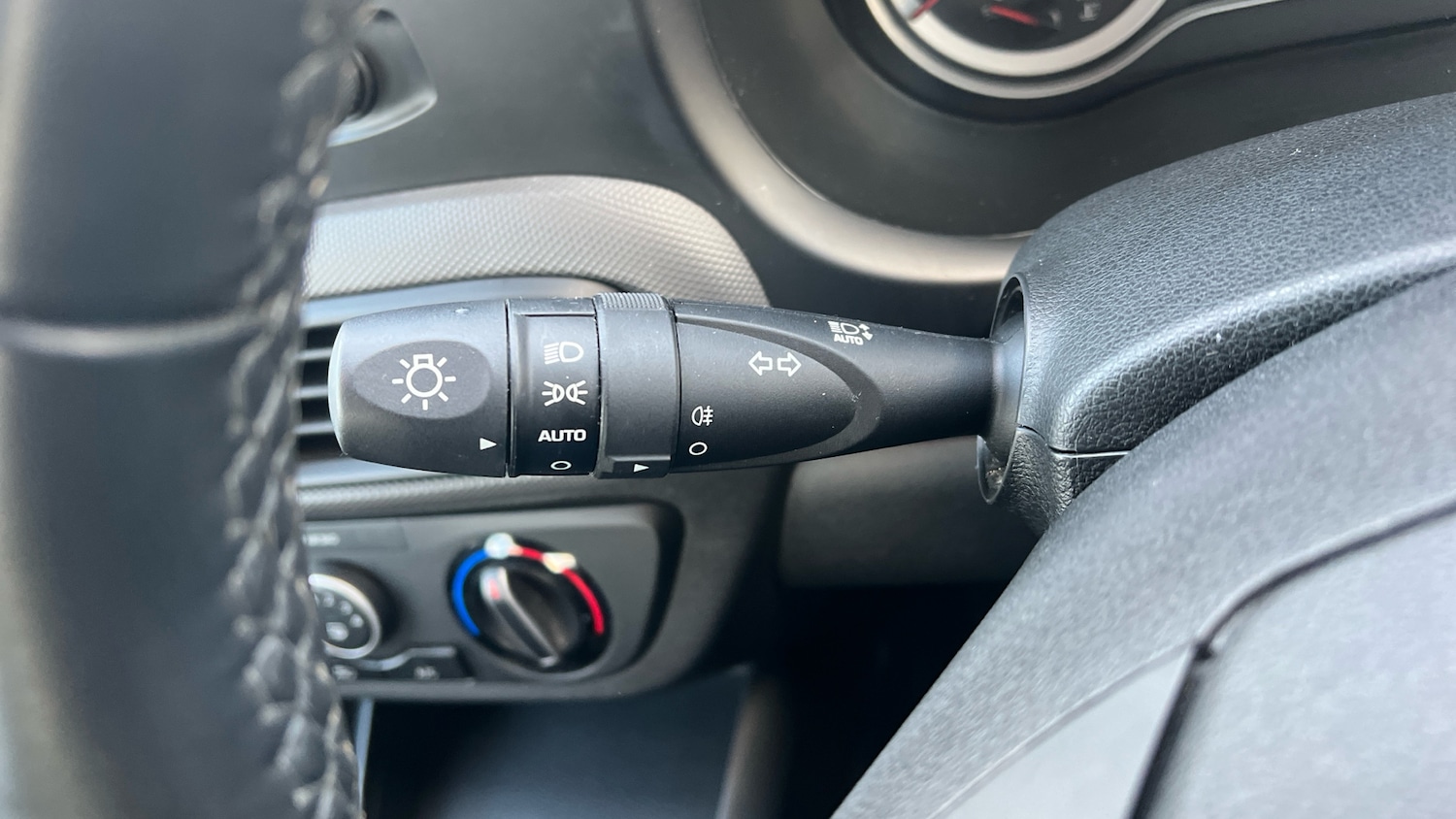 Used Hyundai i10 2022 for sale - 76971824: Photo 25