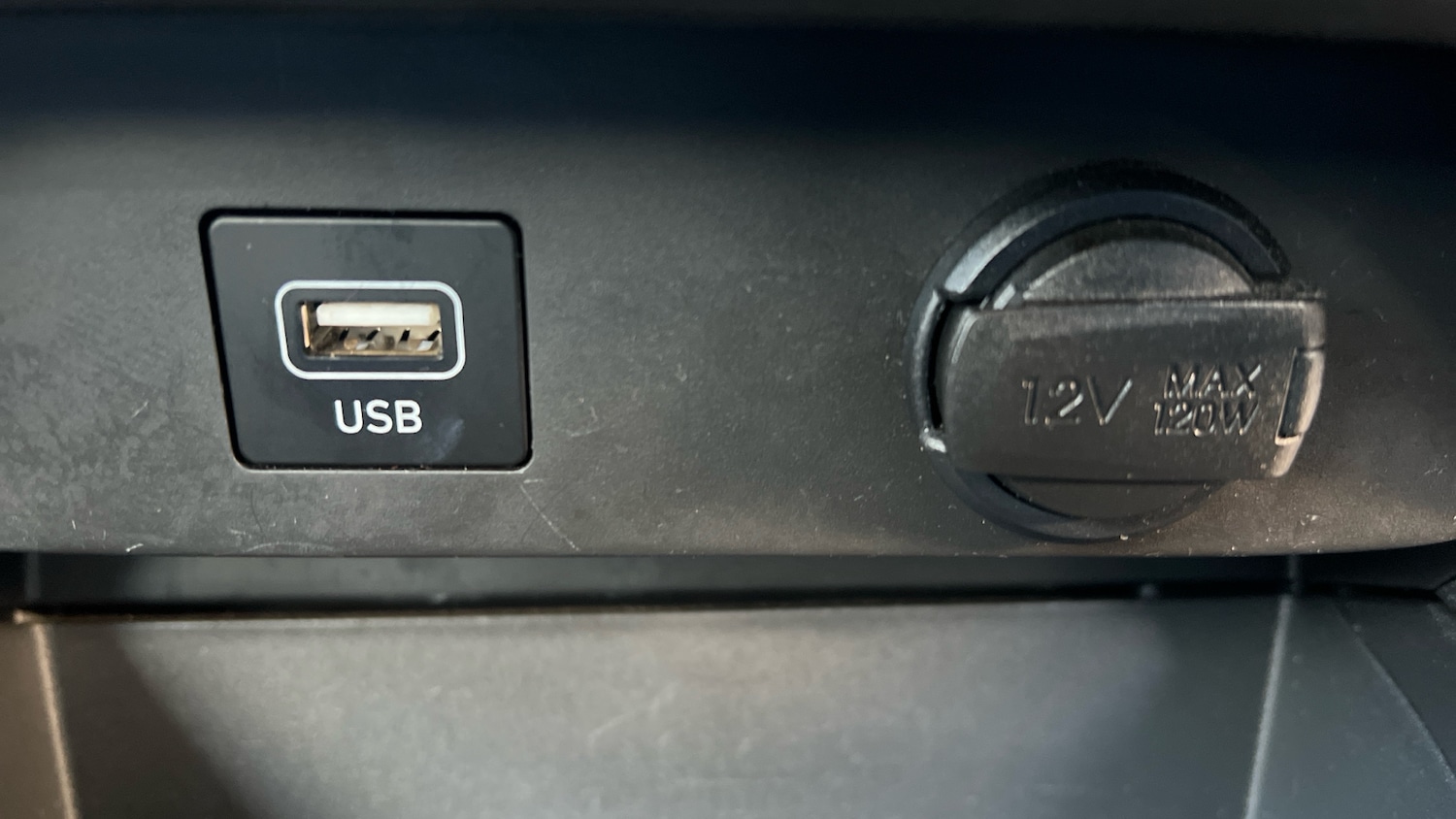 Used Hyundai i10 2022 for sale - 76971824: Photo 32