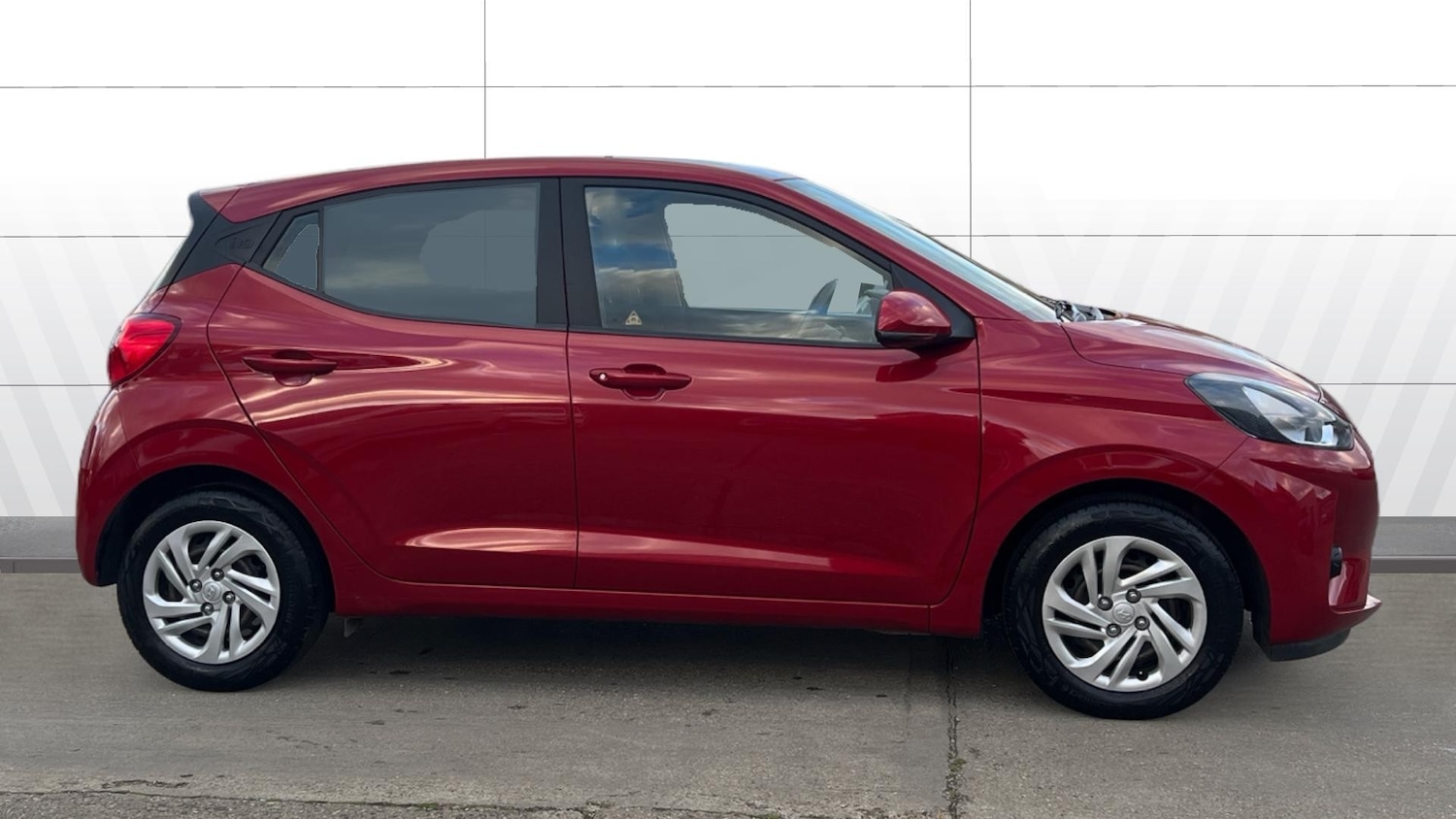 Used Hyundai i10 2022 for sale - 76971824: Photo 5