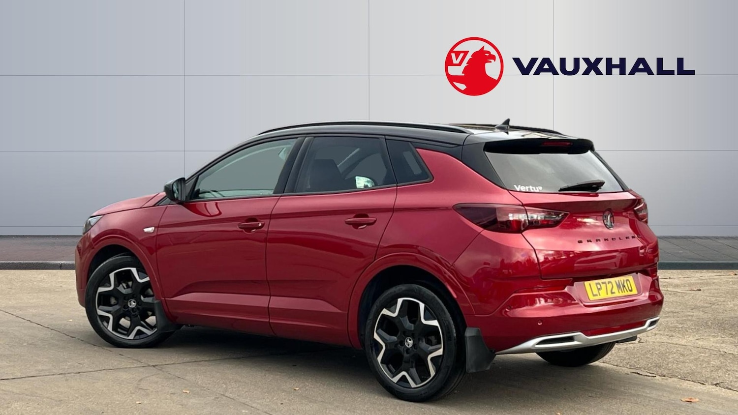 Used Vauxhall Grandland 2023 for sale - 76707157: Photo 2