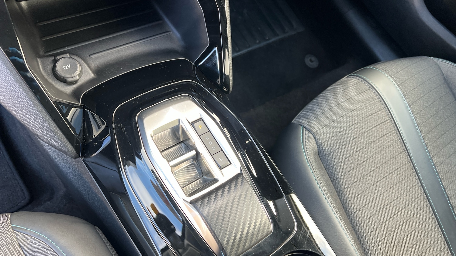 Used Peugeot 208 2022 for sale - 76862228: Photo 13