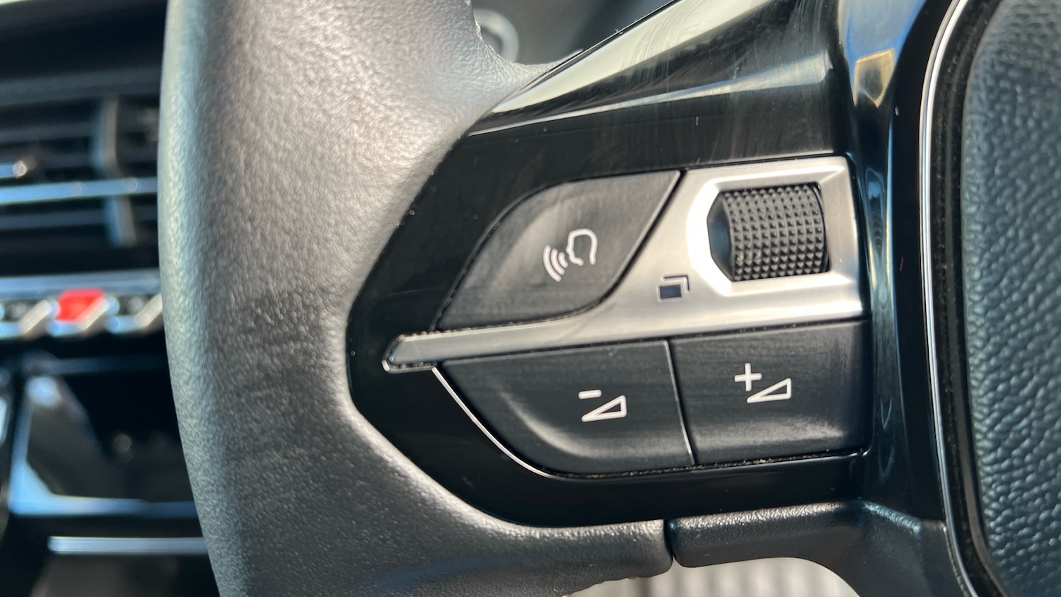 Used Peugeot 208 2022 for sale - 76862228: Photo 23