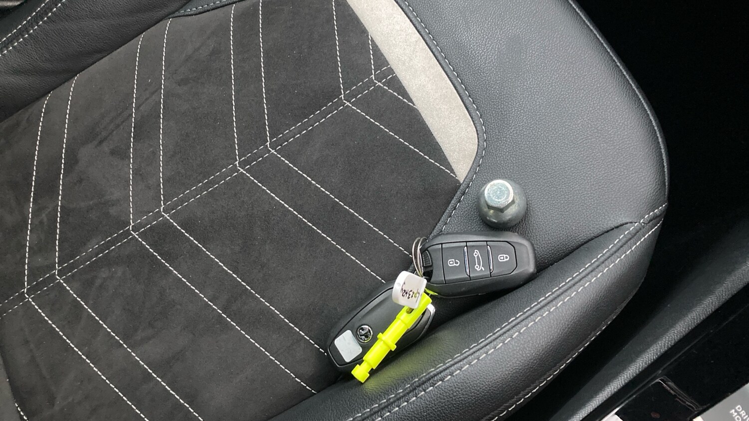 Used Vauxhall Mokka 2023 for sale - 76412347: Photo 19