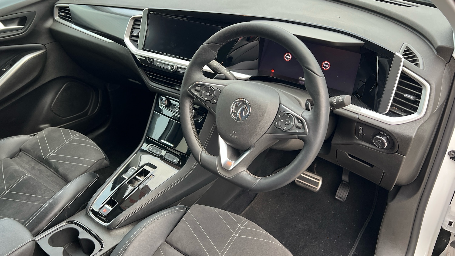 Used Vauxhall Grandland 2023 for sale - 76694199: Photo 11