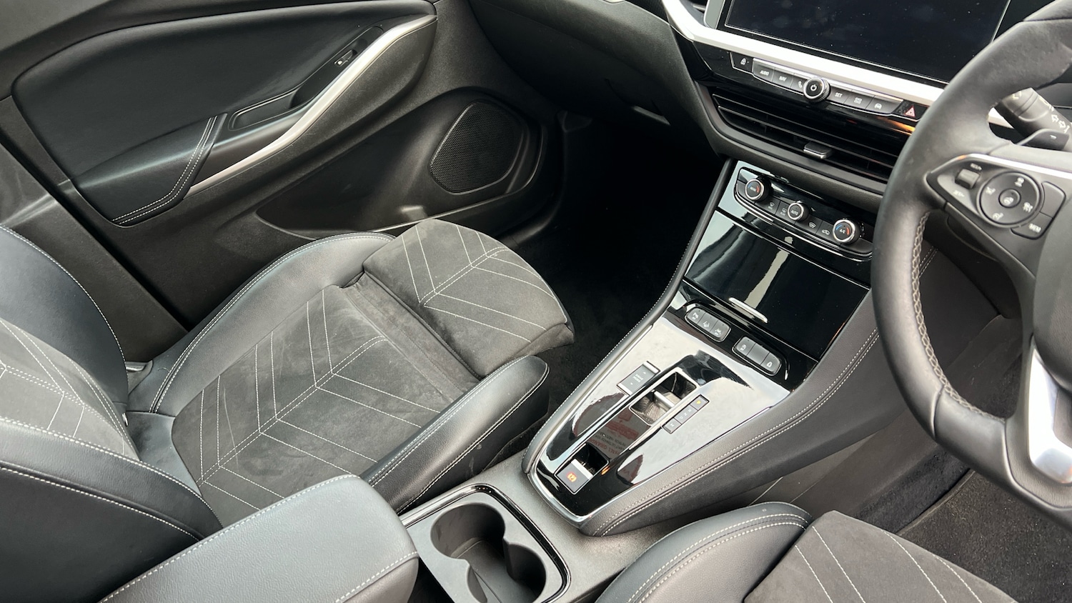 Used Vauxhall Grandland 2023 for sale - 76694199: Photo 14