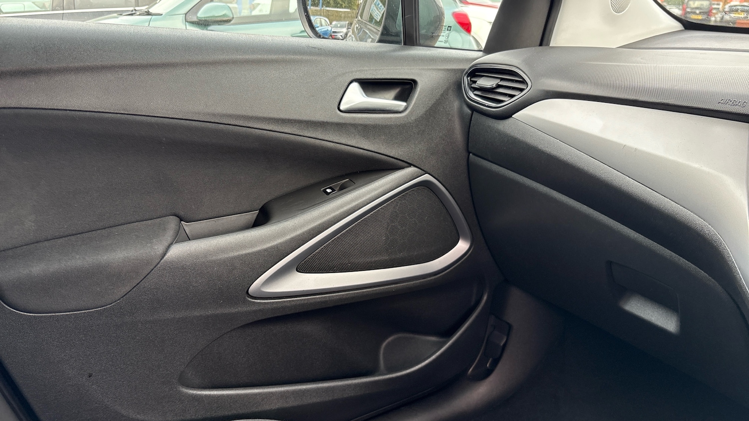 Used Vauxhall Crossland X 2018 for sale - 76161853: Photo 32