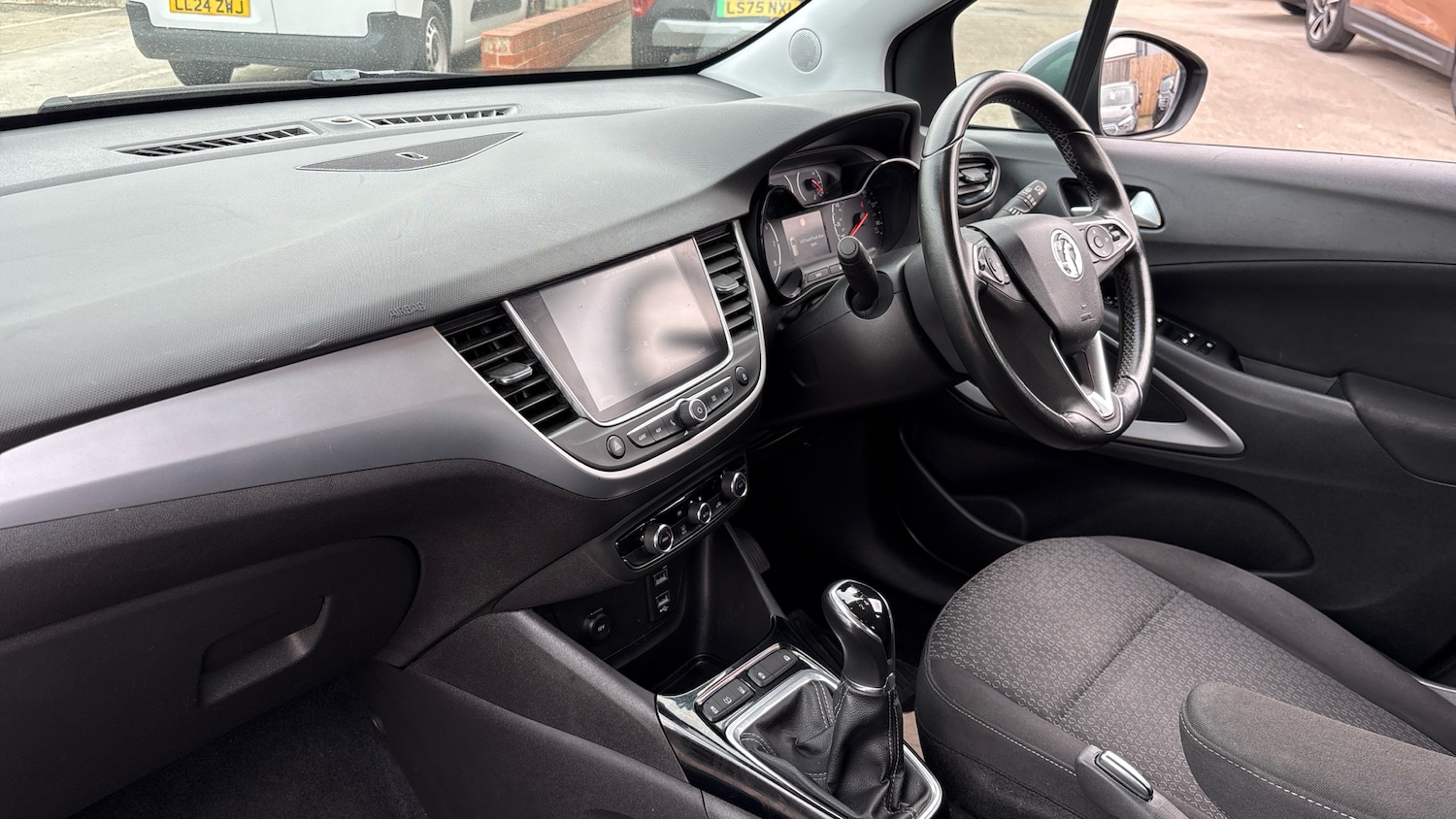 Used Vauxhall Crossland X 2018 for sale - 76161853: Photo 9
