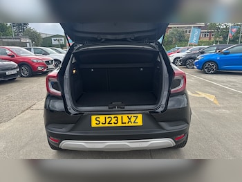 Used Renault Captur 2023 for sale - 78701455: Photo